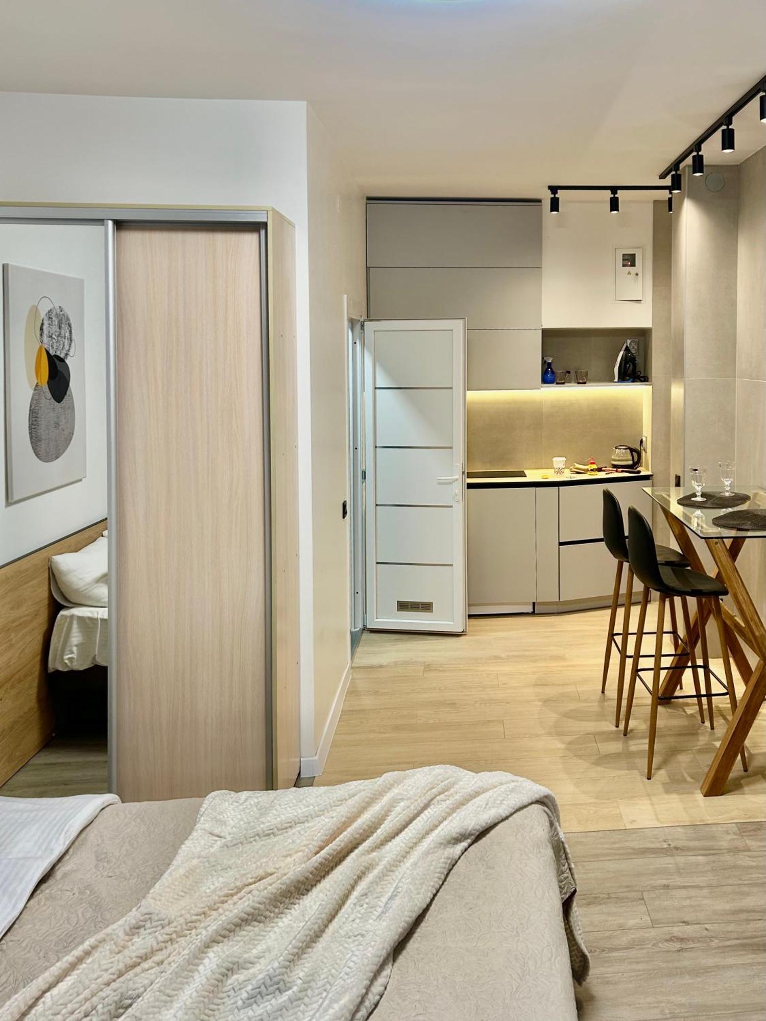 Miamo студія з терасою вул кубійовича 20 * Lviv